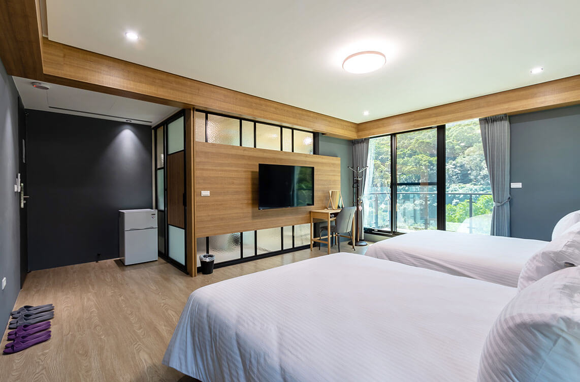 room82