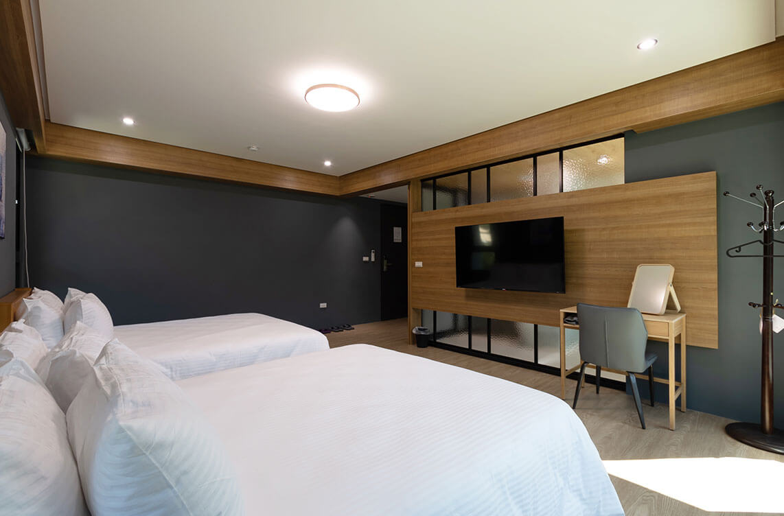 room83